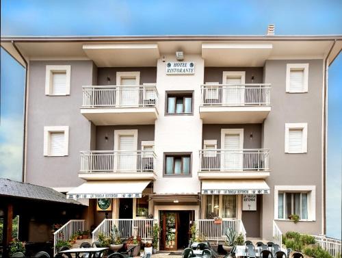 Hotel La Tavola Rotonda