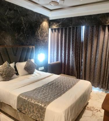 Hotel Lotus Lide