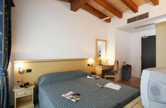 Hotel Mary
