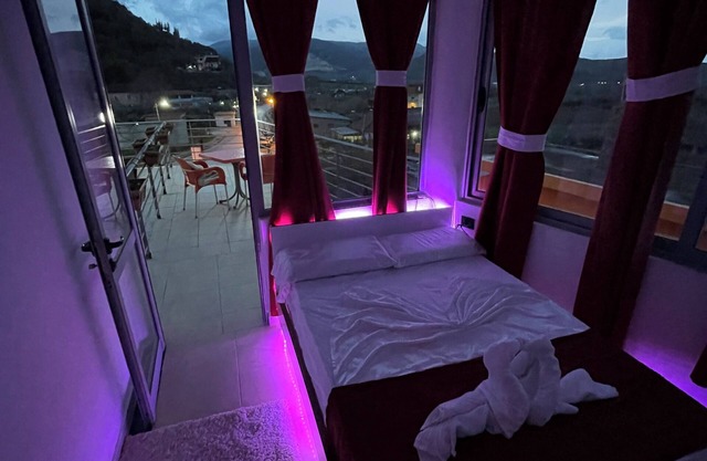 Hotel "Mete"