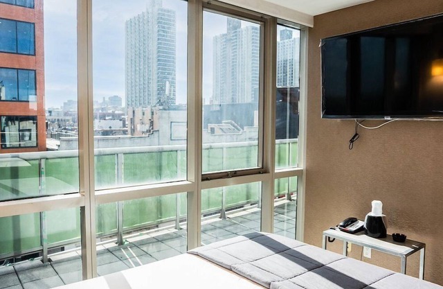 Hotel MOCA NYC