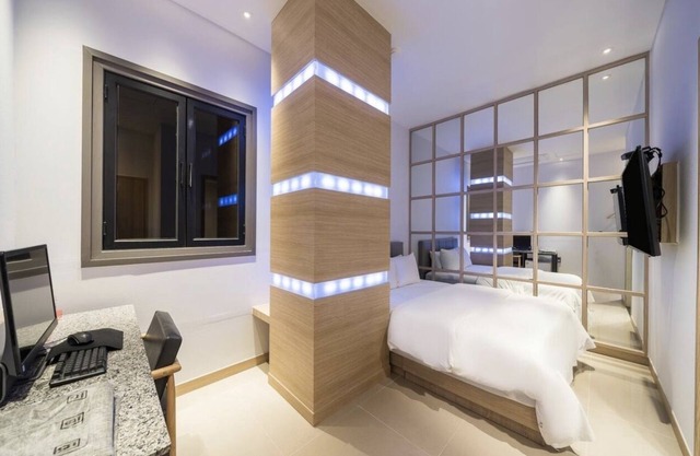 Hotel Myeong Jak