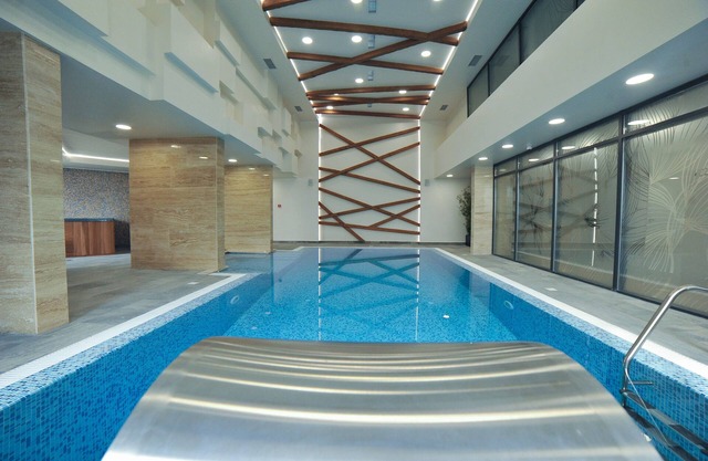 HOTEL NAIS