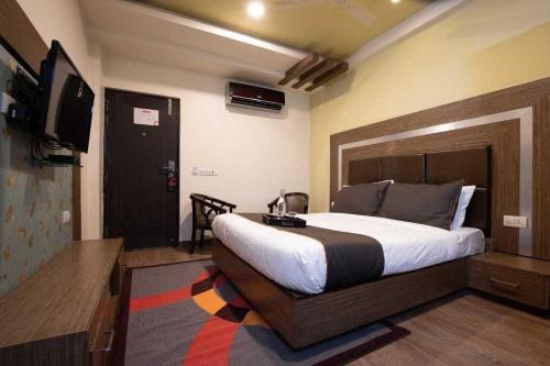 Hotel O Calicut Near Calicut Medical College