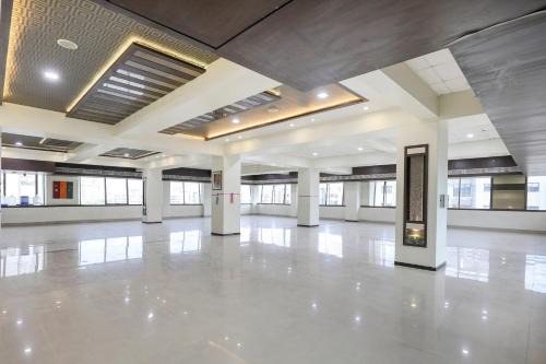 Hotel O Shyam Vatika Banquet And Rooms