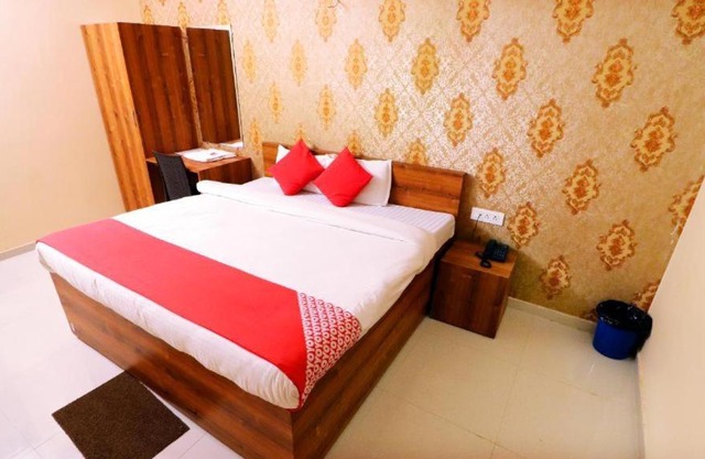 Hotel pardesi