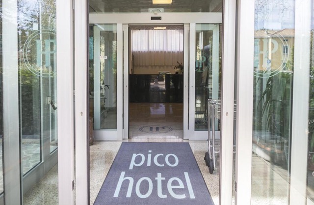 Hotel Pico