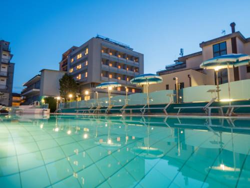Hotel Ras