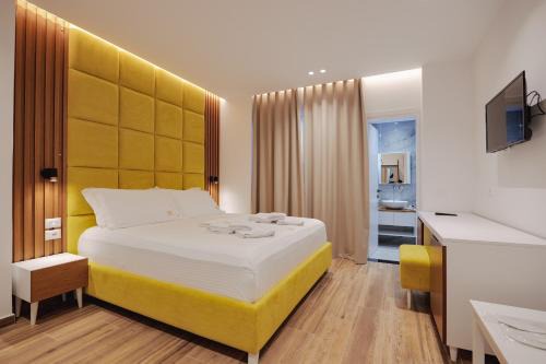 HOTEL RENATO