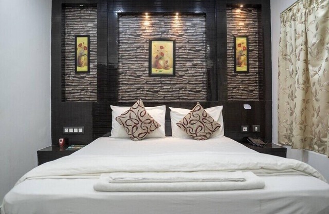 Hotel Rio Inn Trimbakeswer