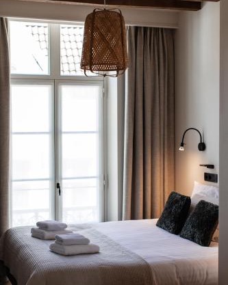 Hotel Rose Red