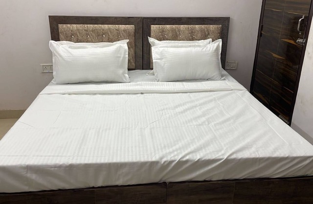 Hotel SK Residency