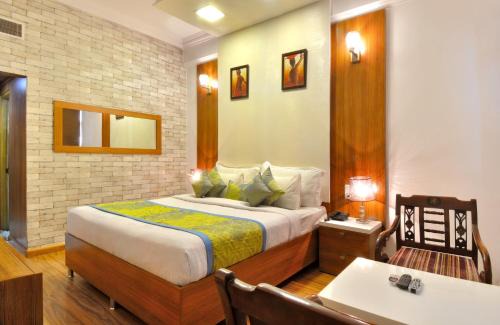 Hotel Solitaire Chandigarh - 10 Mins from Railway Station
