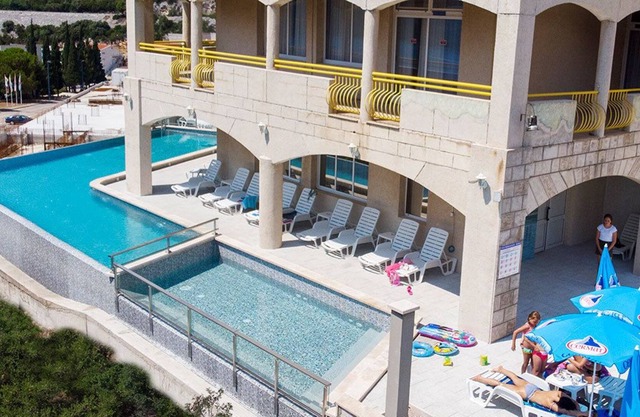Hotel Stella