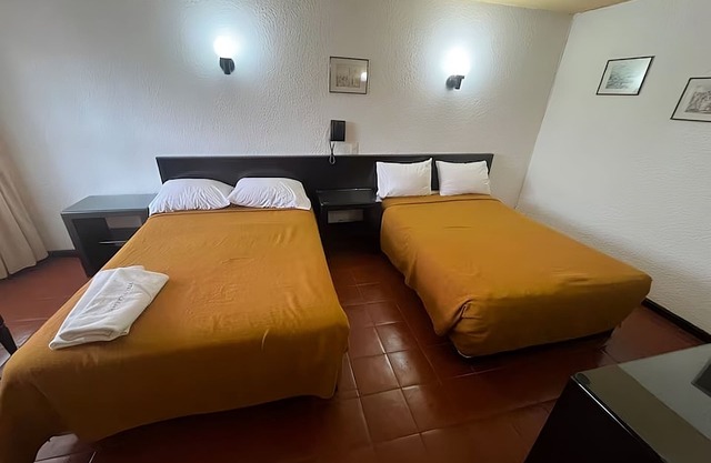 Hotel Villa Capr, 2 camas dobles 4 Huéspedes