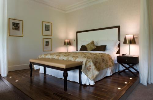 Hotels In Edinburgh With Other, Tv, Fireplace/Heating
