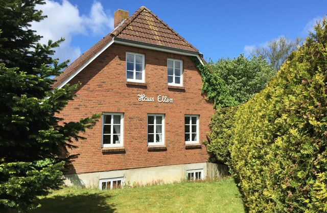 House Ellen, ground floor apartment
