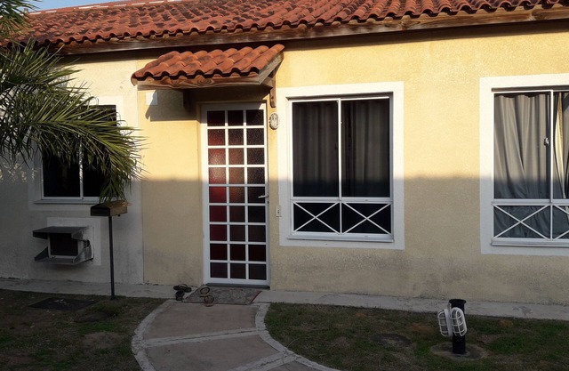 House in Condo Praia de Manguinhos - Serra/ES with Wifi and Parking