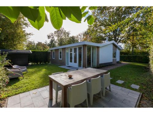 House in Oostkapelle near Beach & Sauna