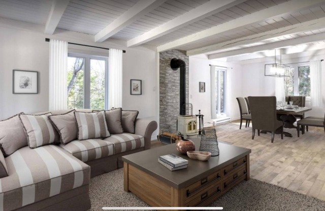 House - Located in the heart of the Laurentians