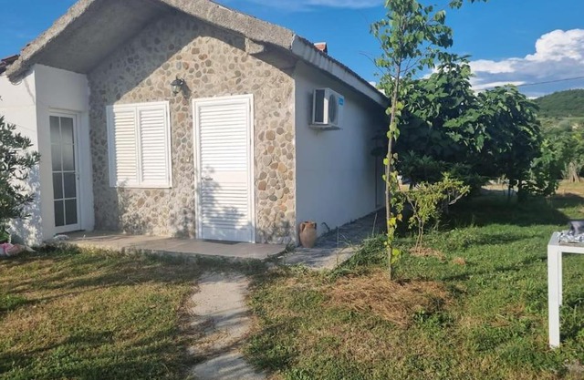 House near 'Plazhi San Pietro'