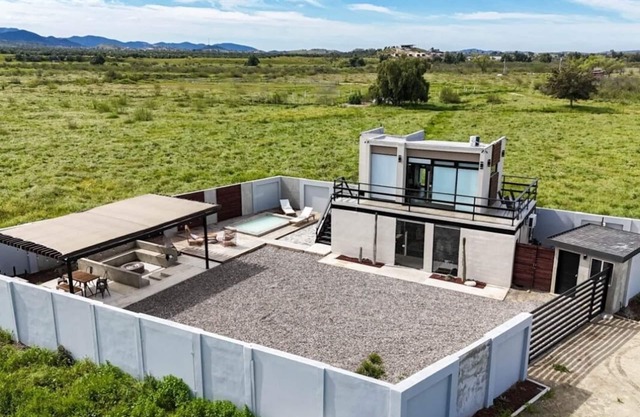 House of Gemini is a secluded property in the center of Valle de Guadalupe