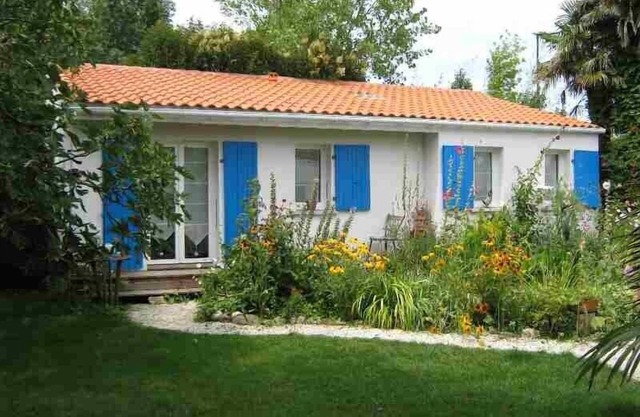 HOUSE PORT DES BARQUES