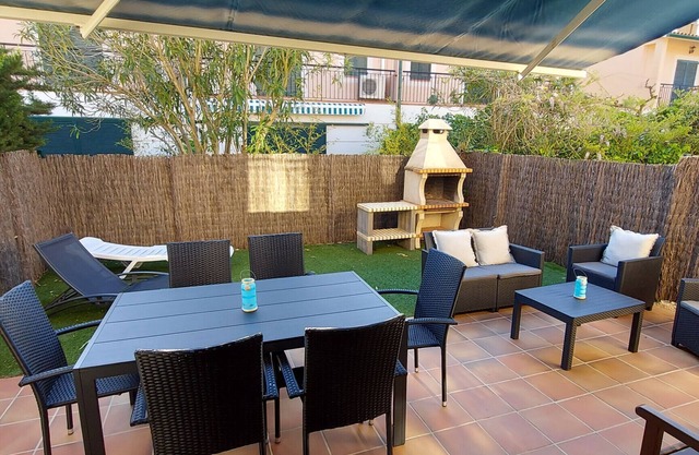 House Villa Mas Pinell 7