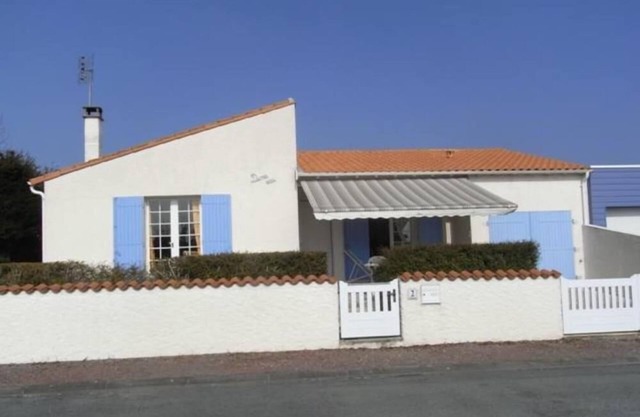 House with garden near Pontaillac beach (surf school + casino)