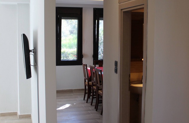 Housing Pefkos & Housing Pefkos II