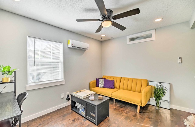 Houston Apartment ~ 13 Mi to Downtown!