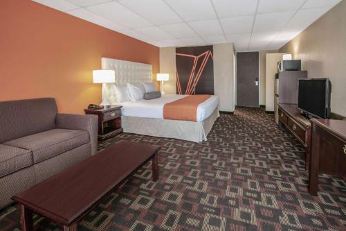 Howard Johnson by Wyndham Oklahoma City OKC Airport, Fairgrounds, I40