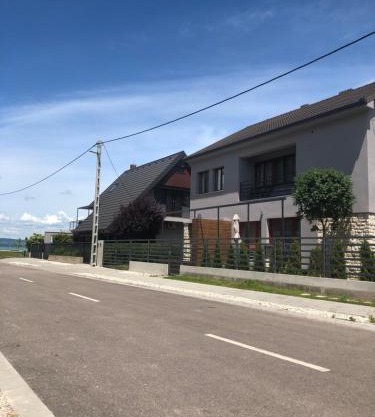 Hullám Apartman