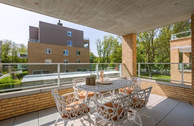 Huswell - A luminous apartment near the marina