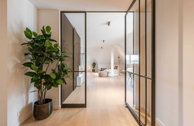 Huswell - Luxury penthouse at the port with parking