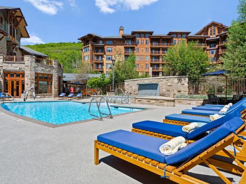 Hyatt Centric by All Seasons Resort Lodging