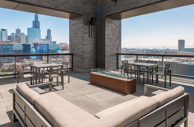 Hyatt House Chicago West Loop