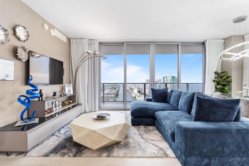 Hyde Beach House - 2BD-2BA MANSION WITH DIRECT OCEAN VIEW, Resort Amenities, Rooftop Pool and Hot tub, Tennis court, few min walk to the ocean