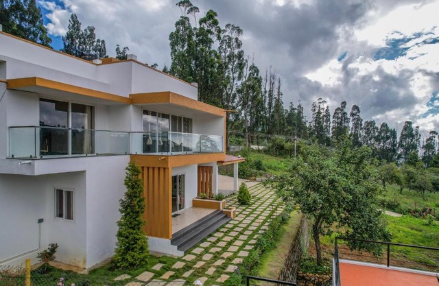 Hyge Villa by Indo Stays