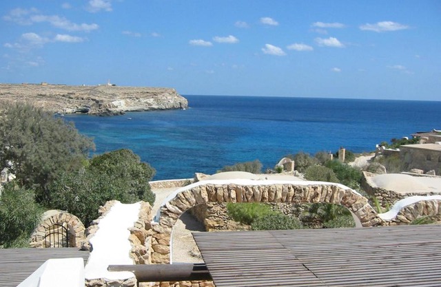 I Dammusi di Borgo Cala Creta