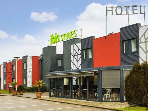 ibis Styles Rouen Val De Reuil