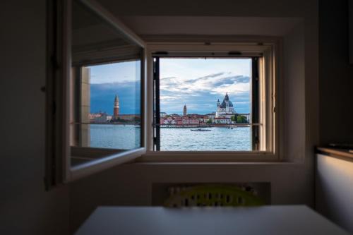Iconic - Best View in Venice