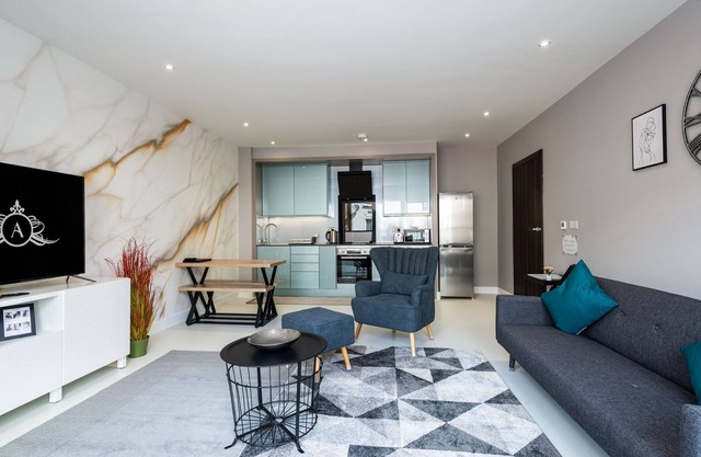 Ideal for Work Trips – Long or Short Stays