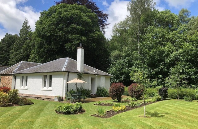 Ideal location on the border between Perthshire and Angus.