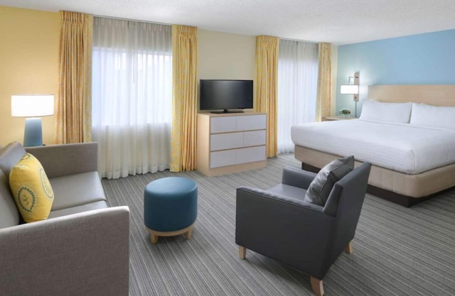 Ideal Mix of Comfort and Value! Free Breakfast, Near White Clay Creek State Park