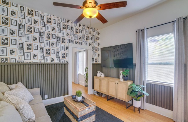 Ideally Located Riverside Duplex Unit!