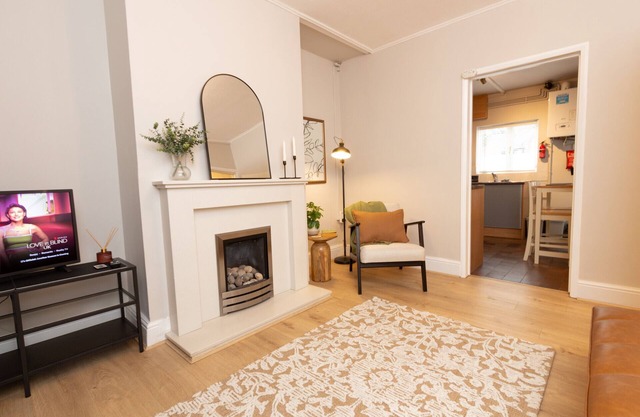 Idyllic 1 Bed Apt in Beautiful Village of Chester