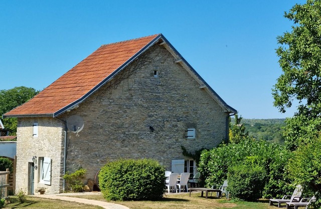 Idyllic 16th Century Stone Cottage.