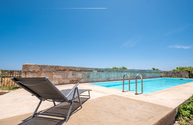 Idyllic Country House with Pool, Garden and Patio; Parking Available