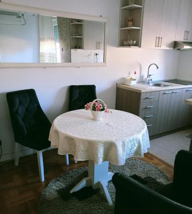 Ildiko Studio Apartment is a calm place to relax